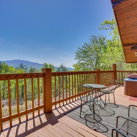 Smoky Mountain Vacation Rental Cabin With Hot Tub! Gatlinburg Kültér fotó