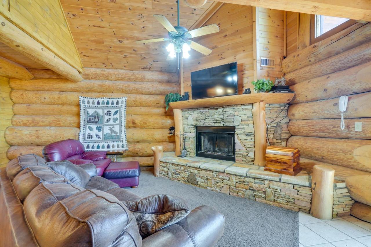 Smoky Mountain Vacation Rental Cabin With Hot Tub! Gatlinburg Kültér fotó