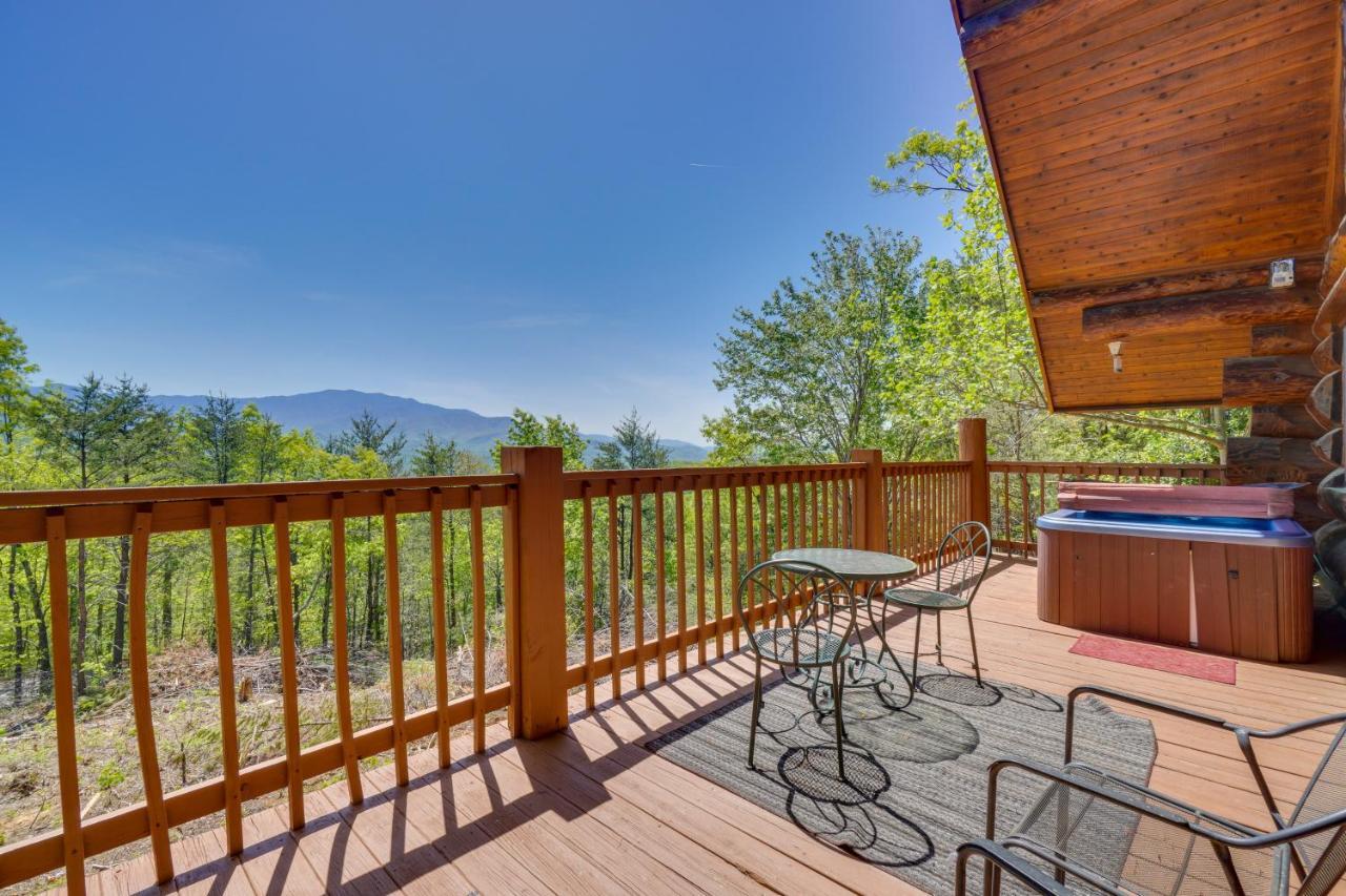 Smoky Mountain Vacation Rental Cabin With Hot Tub! Gatlinburg Kültér fotó