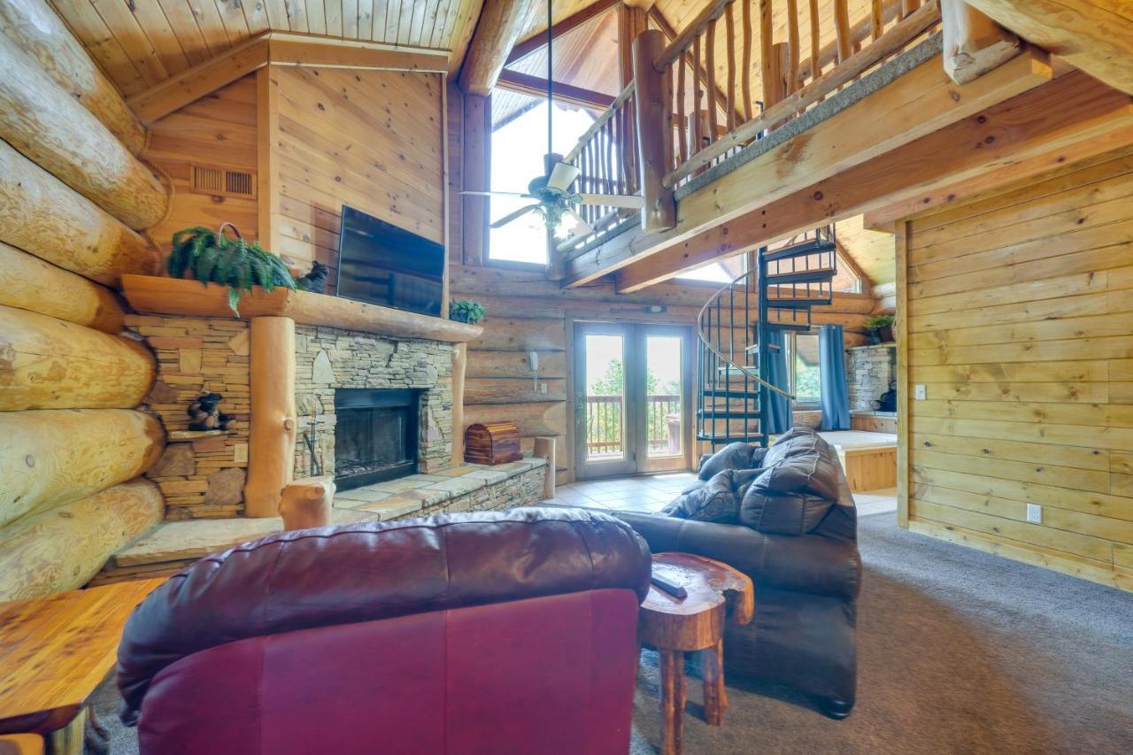 Smoky Mountain Vacation Rental Cabin With Hot Tub! Gatlinburg Kültér fotó