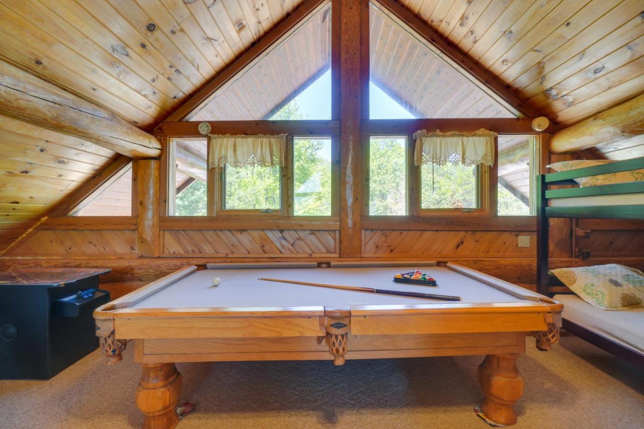 Smoky Mountain Vacation Rental Cabin With Hot Tub! Gatlinburg Kültér fotó
